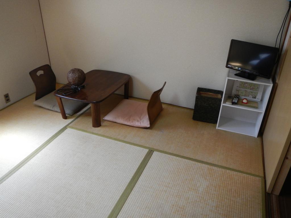 Guest Chita 招待所 *